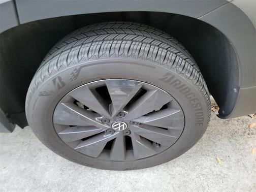 2022 Volkswagen Taos 1.5T S