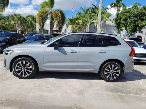 2024 Volvo XC60 B5 Core