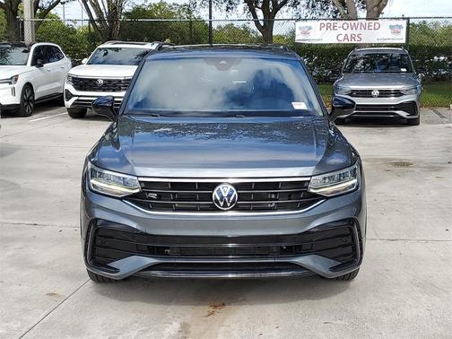 2023 Volkswagen Tiguan 2.0T SE R-Line Black