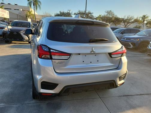 2023 Mitsubishi Outlander Sport 2.0 ES