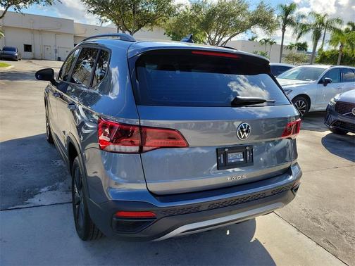 2024 Volkswagen Taos 1.5T S