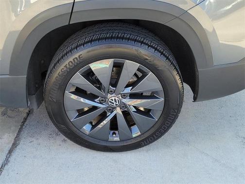 2024 Volkswagen Taos 1.5T S