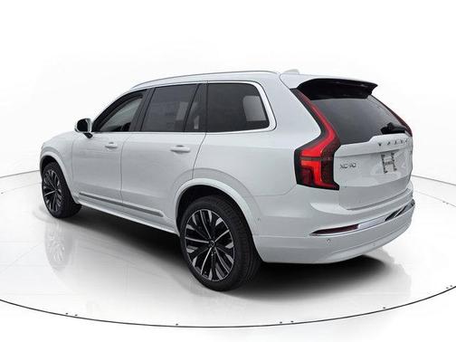 Crystal White Pearl 2026 Volvo XC90 B6 Plus 7-Seater