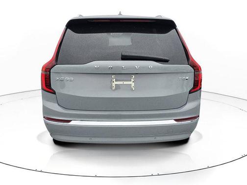 2026 Volvo XC90 Plug-In Hybrid T8 Plus 7-Seater