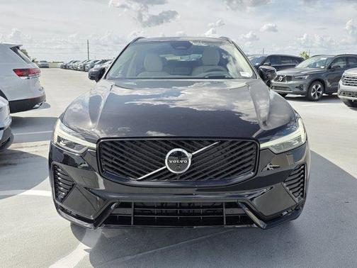 2026 Volvo XC60 B5 Ultra