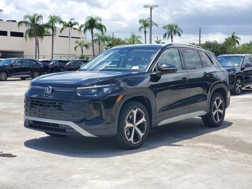 2025 Volkswagen Tiguan 2.0T SE