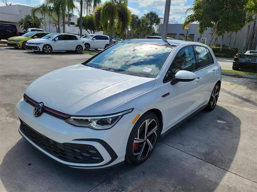 2024 Volkswagen Golf GTI 2.0T SE