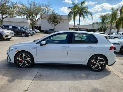 2024 Volkswagen Golf GTI 2.0T SE