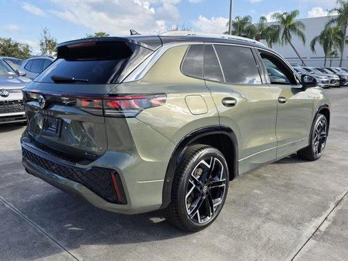 Avocado Green 2026 Volkswagen Tiguan 2.0T SEL R-Line Turbo