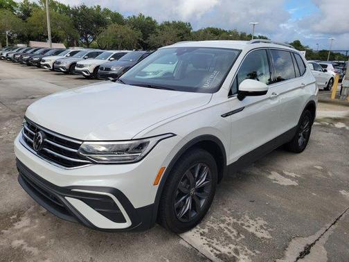 2023 Volkswagen Tiguan 2.0T SE