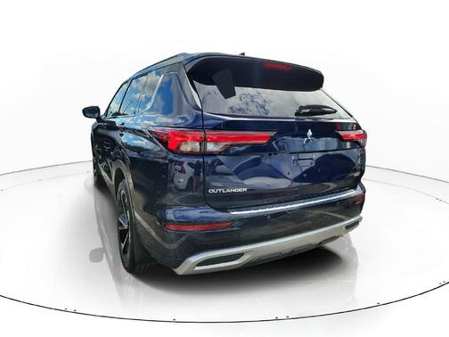 Cosmic Blue Metallic 2023 Mitsubishi Outlander SEL