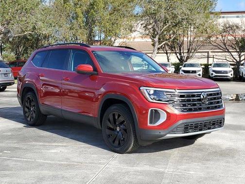 2025 Volkswagen Atlas 2.0T SE w/Technology