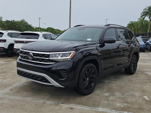 2023 Volkswagen Atlas 3.6L SE w/Technology