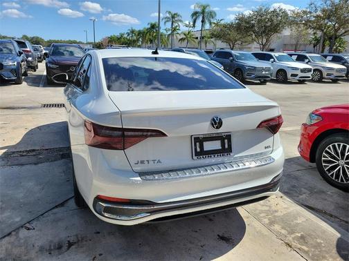 2022 Volkswagen Jetta 1.5T SEL