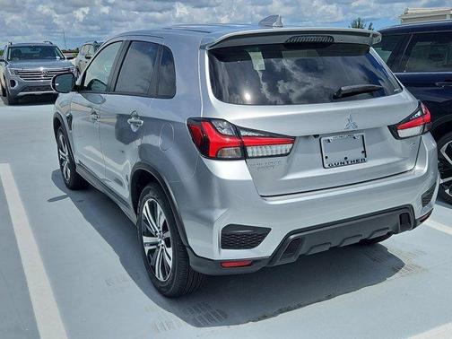 2025 Mitsubishi Outlander Sport 2.0 SE