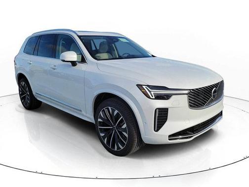Crystal White Pearl 2026 Volvo XC90 B6 Ultra 7-Seater