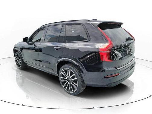 Onyx Black 2026 Volvo XC90 B6 Ultra Dark Theme 6-Seater