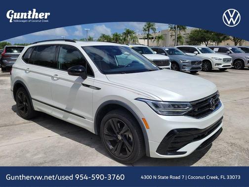 Opal White Pearl Effect 2023 Volkswagen Tiguan 2.0T SE R-Line Black