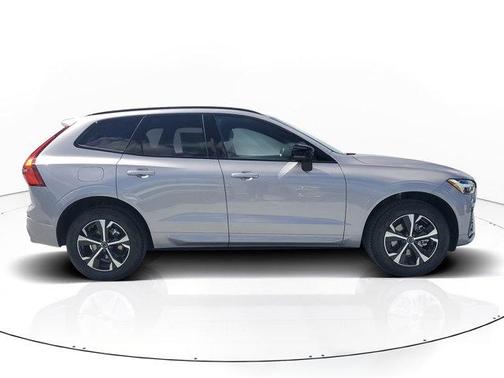 2026 Volvo XC60 B5 Core
