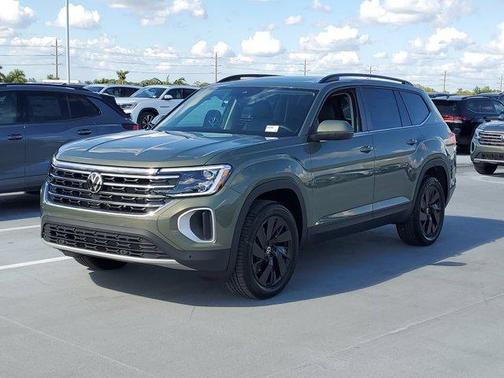 2026 Volkswagen Atlas 2.0T SE w/Technology