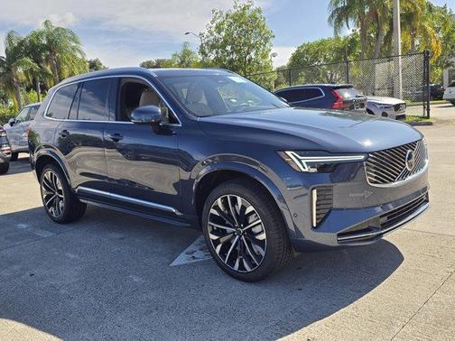 2026 Volvo XC90 B6 Plus 7-Seater