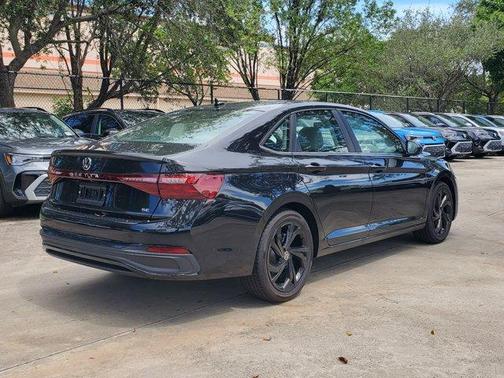 2026 Volkswagen Jetta 1.8T SE
