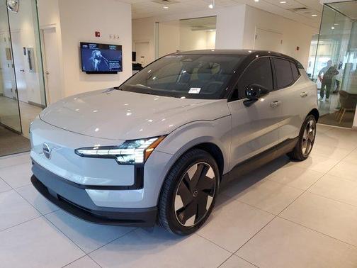 2025 Volvo EX30 Twin Motor Plus