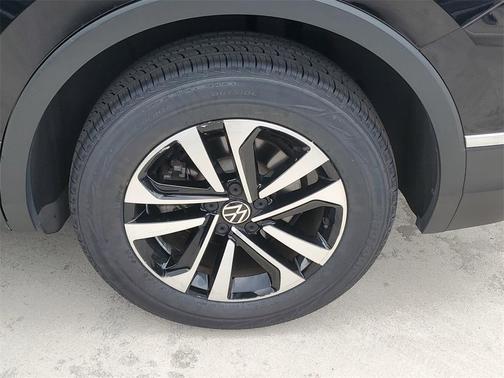 2022 Volkswagen Tiguan 2.0T S