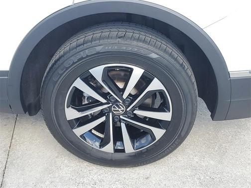 2022 Volkswagen Tiguan 2.0T S