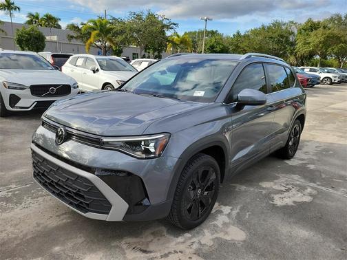 2025 Volkswagen Taos 1.5T SE