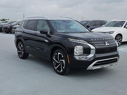 2025 Mitsubishi Outlander PHEV SEL Platinum Edition