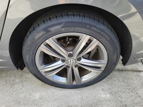 2019 Volkswagen Jetta 1.4T R-Line