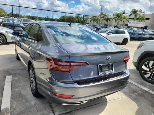 2019 Volkswagen Jetta 1.4T R-Line