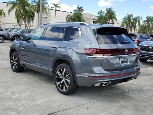 2025 Volkswagen Atlas 2.0T SEL Premium R-Line