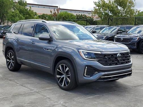 2025 Volkswagen Atlas 2.0T SEL Premium R-Line