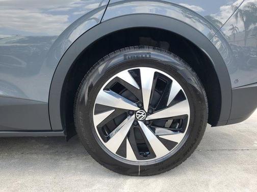 2025 Volkswagen ID.4 Limited
