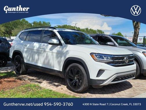 2022 Volkswagen Atlas 2.0T SE w/Technology