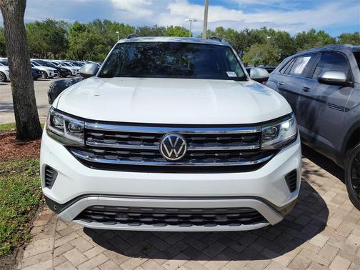 2022 Volkswagen Atlas 2.0T SE w/Technology
