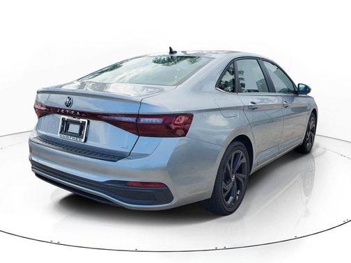 Pyrite Silver Metallic 2026 Volkswagen Jetta 1.5T SE