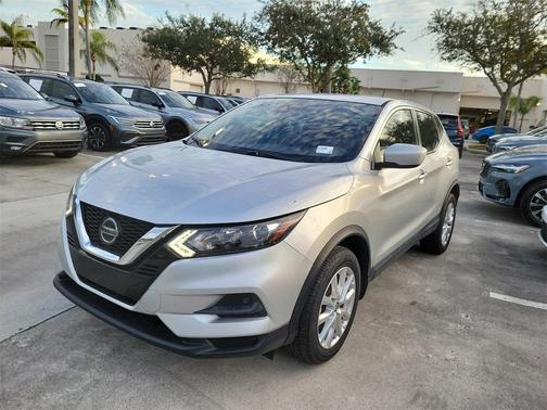 2020 Nissan Rogue Sport S