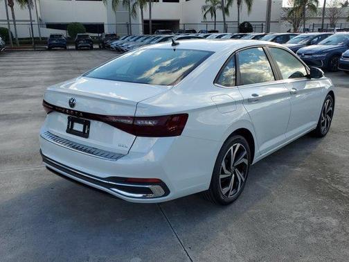 2026 Volkswagen Jetta 1.5T SEL