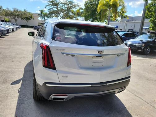 2021 Cadillac XT5 Premium Luxury