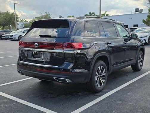 2026 Volkswagen Atlas 2.0T SE