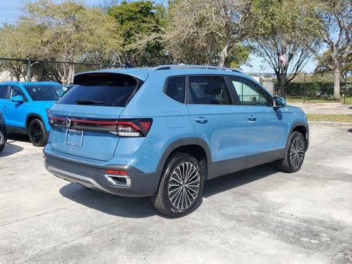2025 Volkswagen Taos 1.5T SE