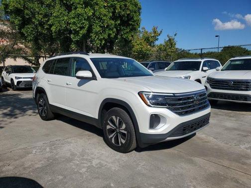 2026 Volkswagen Atlas 2.0T SE