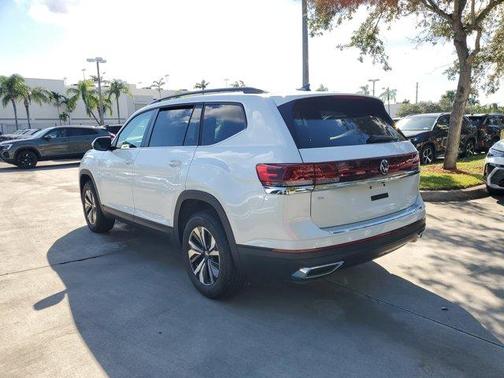 2026 Volkswagen Atlas 2.0T SE
