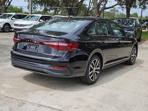 2025 Volkswagen Jetta 1.5T SE