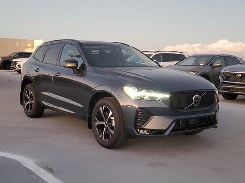 2026 Volvo XC60 B5 Core