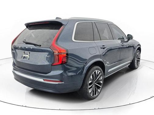 Denim Blue Metallic 2026 Volvo XC90 B6 Ultra 7-Seater