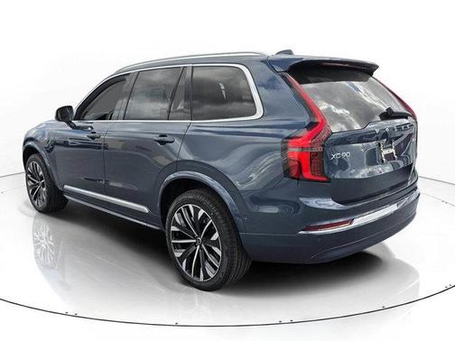Denim Blue Metallic 2026 Volvo XC90 B6 Ultra 7-Seater